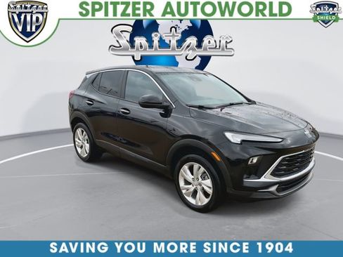 Used 2024 Buick Encore GX Preferred w/ Comfort Package image 2