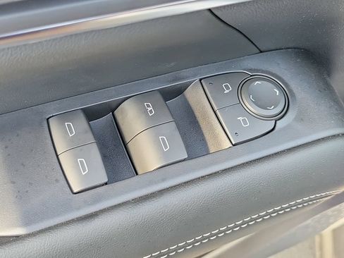 New 2026 GMC Terrain Elevation AWD/4WD image 11