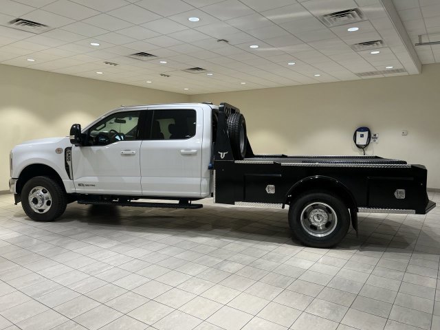 New 2026 Ford F350 Lariat AWD/4WD image 2