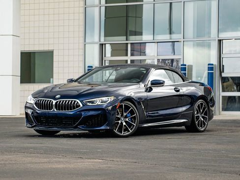 Used 2022 BMW M850i xDrive Convertible w/ Driving Assistance Package image 2