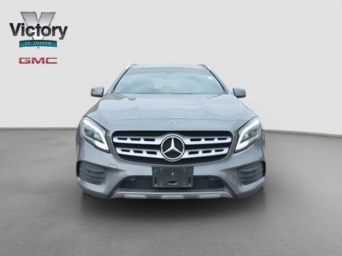 Used 2019 Mercedes-Benz GLA 250 4MATIC image 2