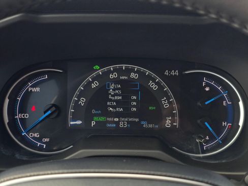 Used 2025 Toyota RAV4 XLE w/ Convenience Package AWD/4WD image 39
