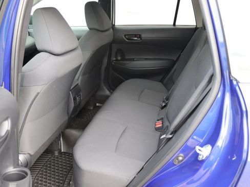 Used 2022 Toyota Corolla Cross LE AWD/4WD image 12
