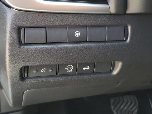 New 2026 Nissan Rogue SV AWD/4WD image 20