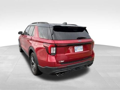 Used 2025 Ford Explorer ST AWD/4WD image 6