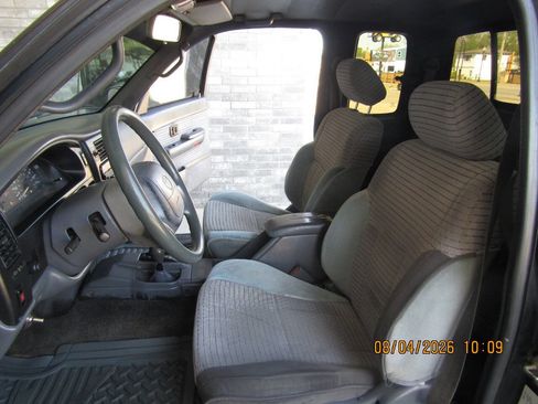 Used 1995 Toyota Tacoma SR5 image 16