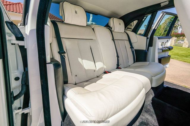 Used 2020 Rolls-Royce Phantom Sedan RWD image 31