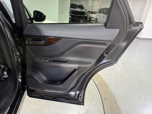 Used 2020 Jaguar F-PACE Prestige image 39