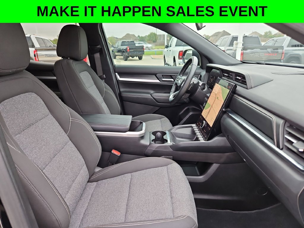 Used 2025 GMC Terrain Elevation w/ Black Edition AWD/4WD image 26