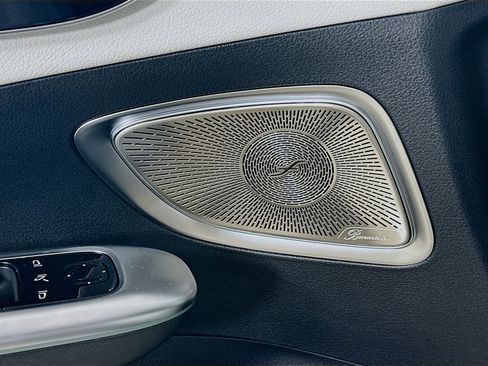 Used 2026 Mercedes-Benz C 300 4MATIC Sedan image 24