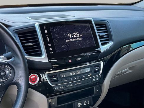 Used 2020 Honda Ridgeline RTL-E image 7