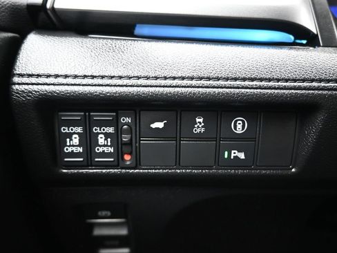 Used 2023 Honda Odyssey Touring image 27