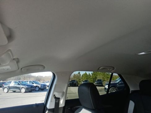 Used 2025 Buick Envision Sport Touring image 14