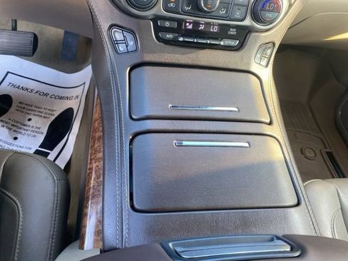 Used 2018 Chevrolet Tahoe Premier RWD image 25