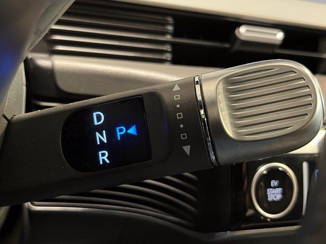 Used 2024 Hyundai Ioniq 5 SEL RWD image 25