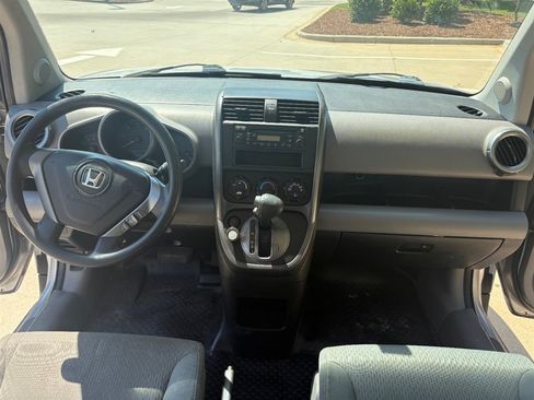 Used 2011 Honda Element LX image 15
