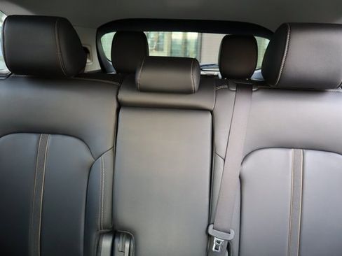 Used 2024 MAZDA CX-90 3.3 Turbo w/ Select Package image 16