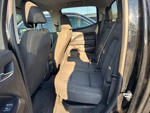 Used 2020 Chevrolet Colorado LT w/ LT Convenience Package AWD/4WD image 10