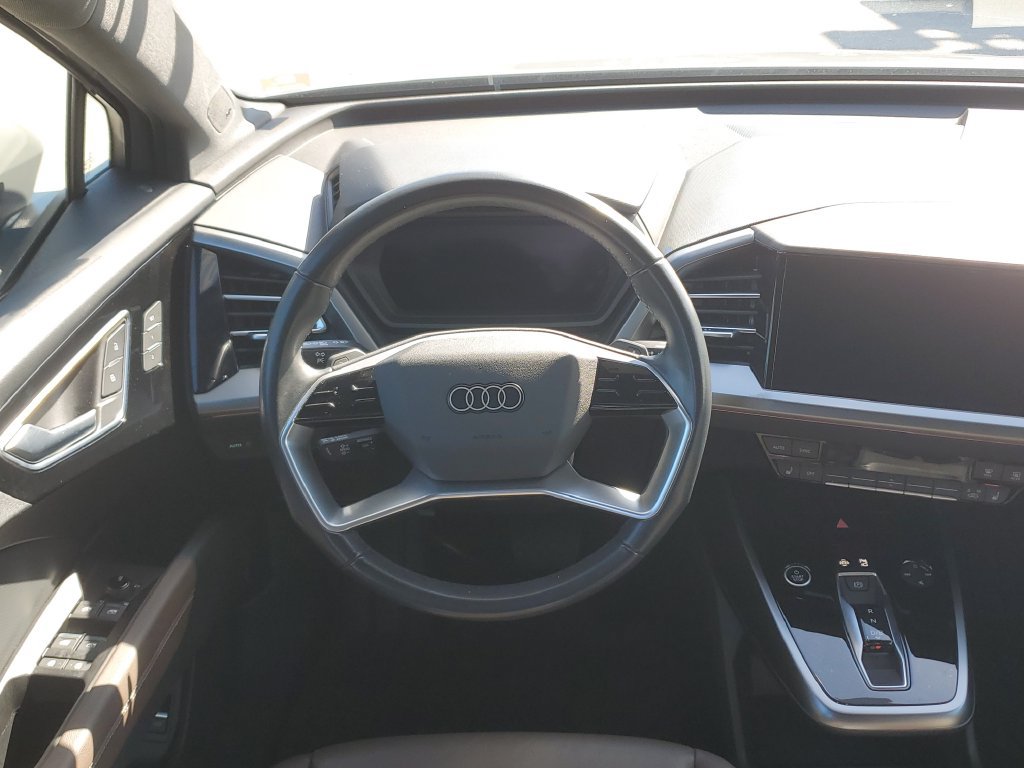 Certified 2024 Audi Q4 e-tron Premium Plus w/ Premium Plus AWD/4WD image 20