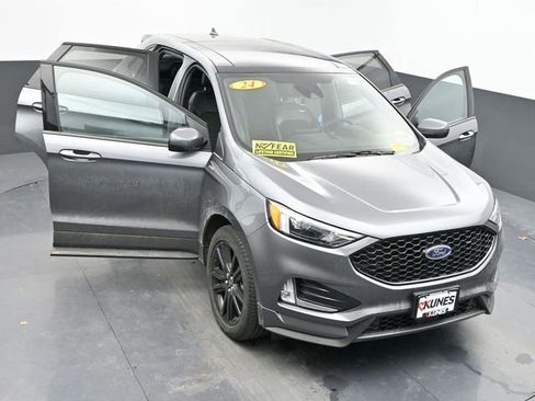 Used 2024 Ford Edge ST-Line w/ Class II Trailer Tow Package AWD/4WD image 39