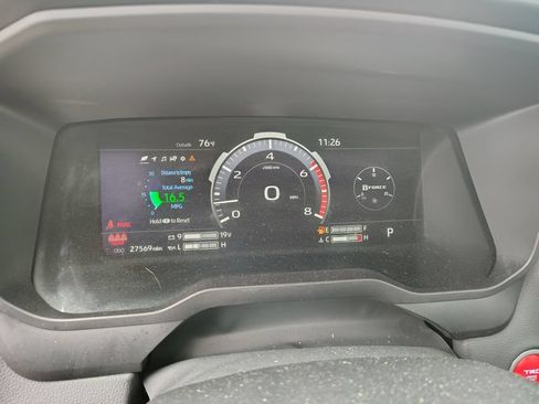 Used 2024 Toyota Tundra Limited AWD/4WD image 16