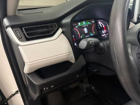 Used 2024 Toyota RAV4 XLE w/ Convenience Package FWD image 35