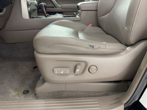 Used 2019 Lexus GX 460 Premium AWD/4WD image 16
