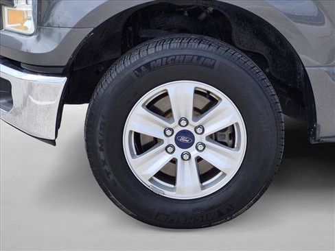 Used 2016 Ford F150 XLT RWD image 22