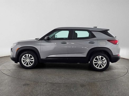 Used 2023 Chevrolet TrailBlazer LS FWD image 8