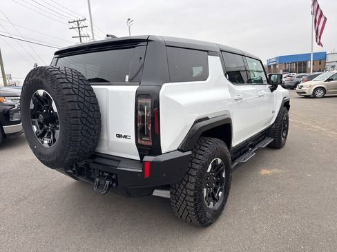 Used 2024 GMC Hummer EV 2X w/ Extreme Off-Road Package AWD/4WD image 5