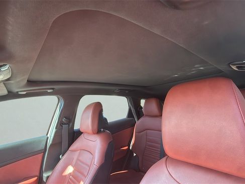 Used 2023 Kia Sportage SX image 11