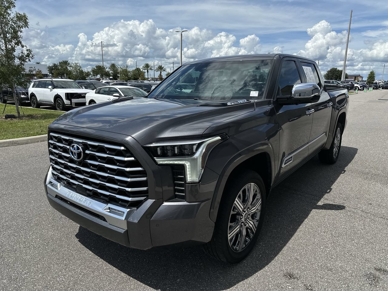 Used 2024 Toyota Tundra Capstone AWD/4WD image 3