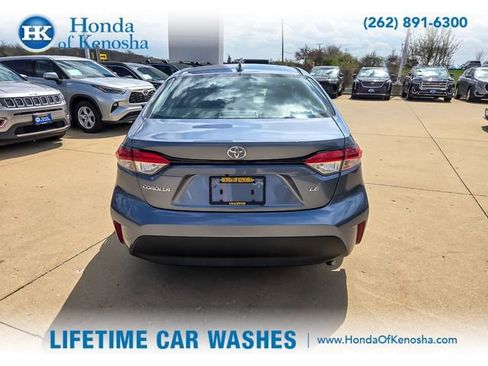 Used 2024 Toyota Corolla LE FWD image 4