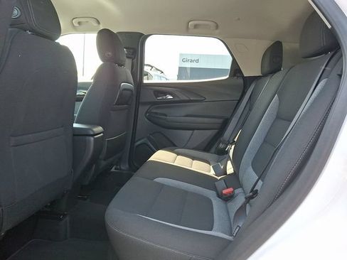 Used 2025 Chevrolet TrailBlazer LT AWD/4WD image 11