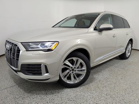 Certified 2023 Audi Q7 2.0T Premium w/ Convenience Package image 18