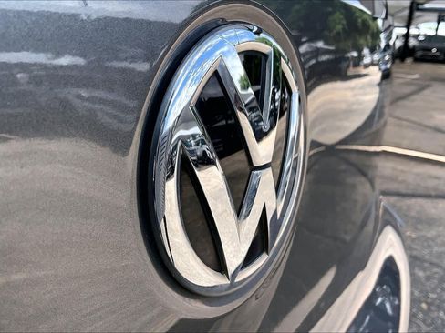Used 2016 Volkswagen Tiguan SE FWD image 31