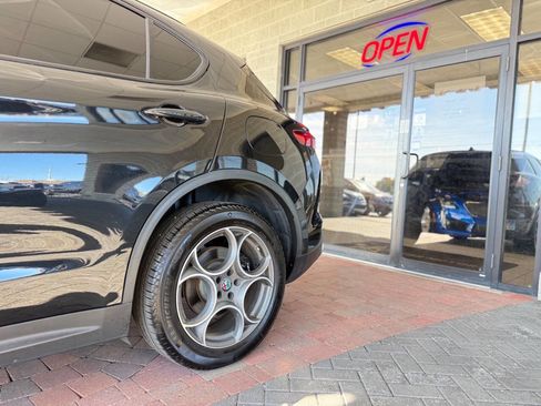 Used 2018 Alfa Romeo Stelvio Ti Sport image 7
