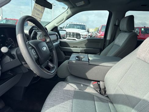 Used 2023 Ford F150 XLT image 12