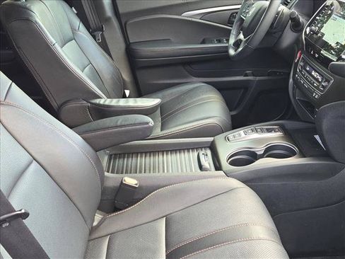 Used 2023 Honda Passport TrailSport image 22