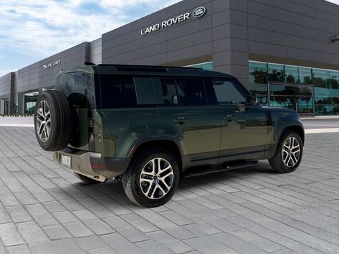New 2026 Land Rover Defender 110 S AWD/4WD image 5