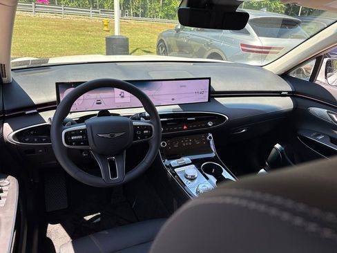 New 2026 Genesis GV70 2.5T AWD/4WD image 11
