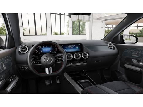 Certified 2026 Mercedes-Benz GLA 250 image 3