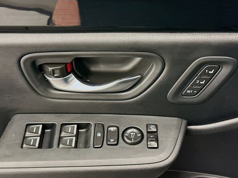 Used 2024 Honda Pilot TrailSport image 15