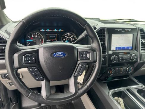 Used 2020 Ford F150 XLT w/ Equipment Group 302A Luxury AWD/4WD image 12
