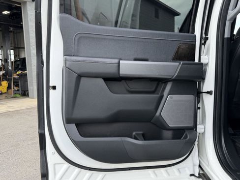 Used 2021 Ford F150 Lariat w/ Equipment Group 502A High image 34