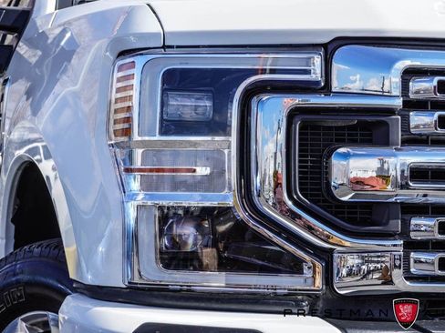 Used 2022 Ford F350 Platinum w/ FX4 Off-Road Package AWD/4WD image 15