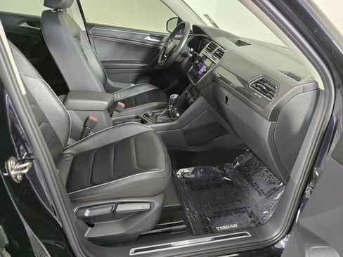 Used 2019 Volkswagen Tiguan SEL Premium AWD/4WD image 11