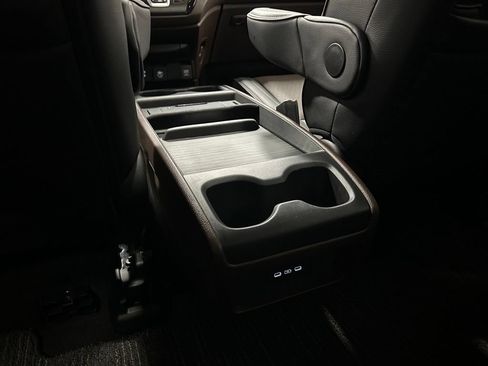 Used 2025 Honda Odyssey Elite image 47