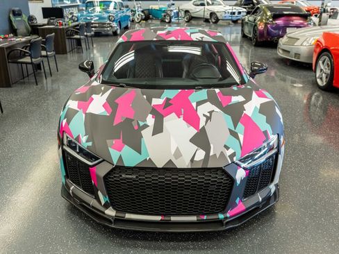 Used 2017 Audi R8 V10 plus image 4