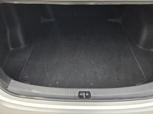 Used 2024 Toyota Corolla LE image 19